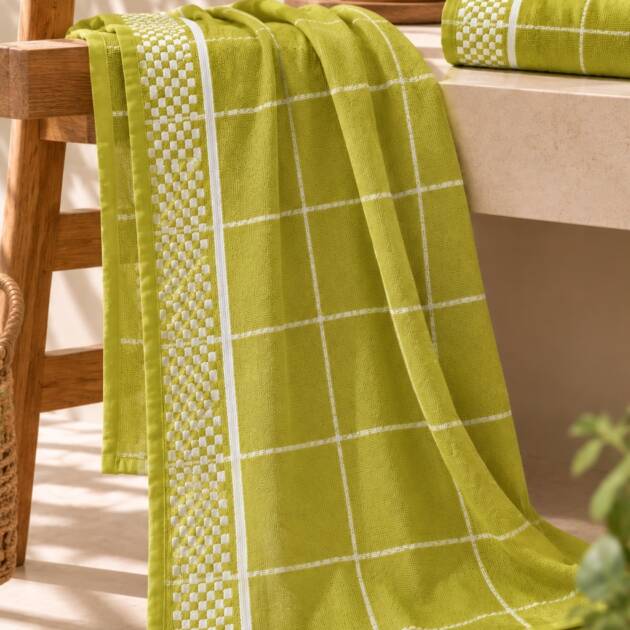 Citrus Olive Checks Bath Towel